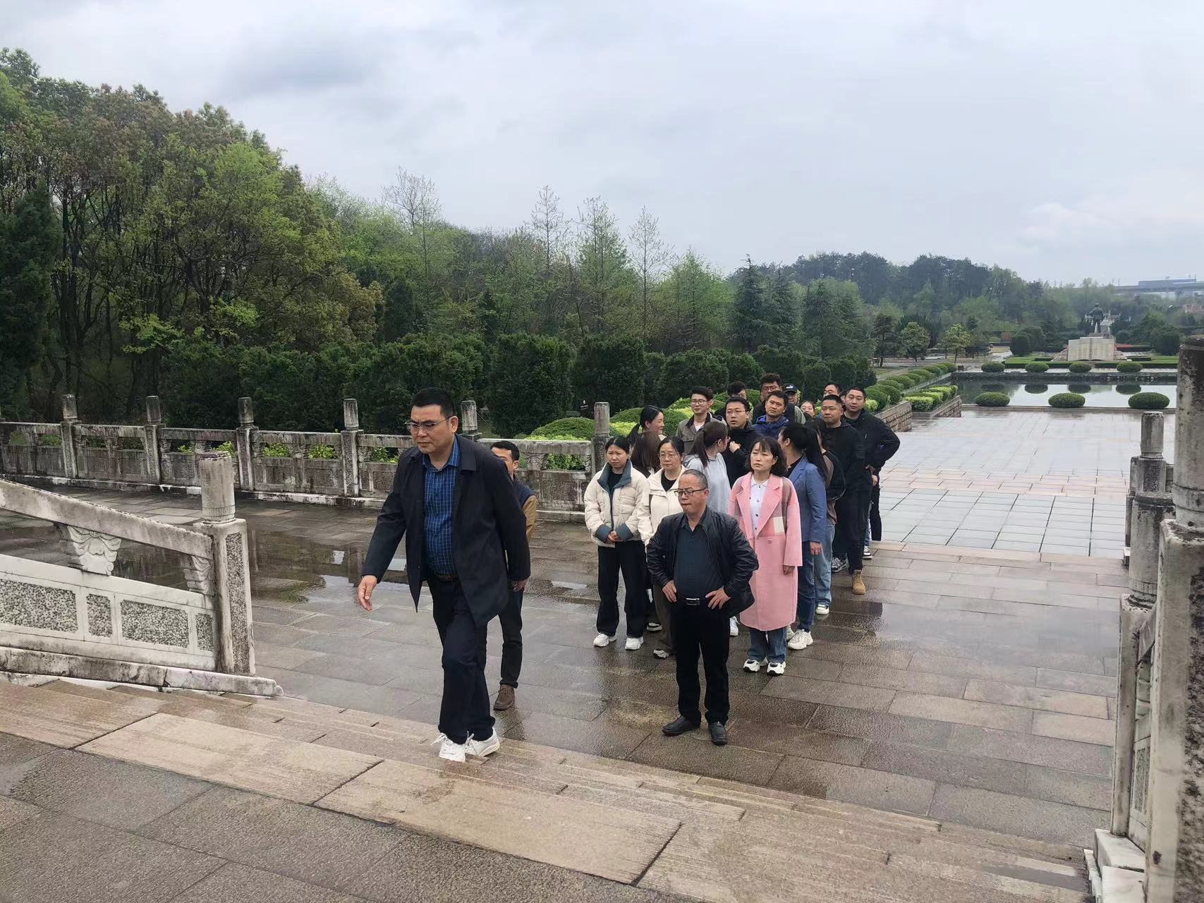 緬懷革命先輩、賡續(xù)紅色血脈——遠通檢測赴獨秀園追尋紅色記憶